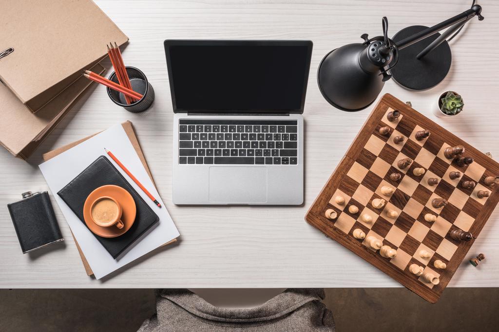 Chess board with pieces